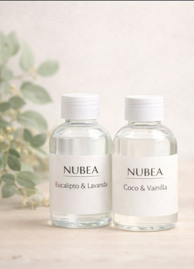 Esencias NUBEA Coco & Vainilla y Eucalipto & Lavanda para bienestar en el hogar.